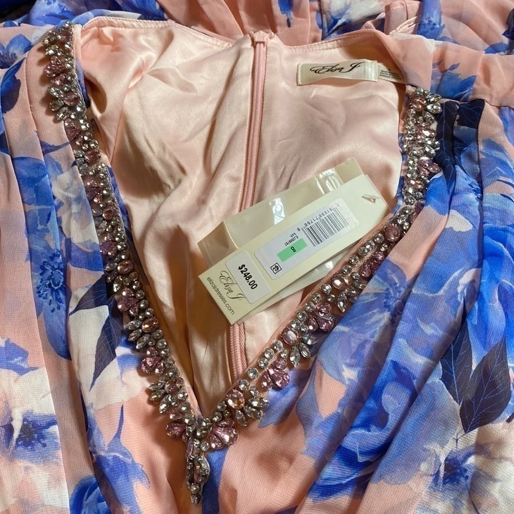 ELIZA J Floral Print Embellished V Neck Flutter Sleeve Gown in Pink Blush - Picture 7 of 7
